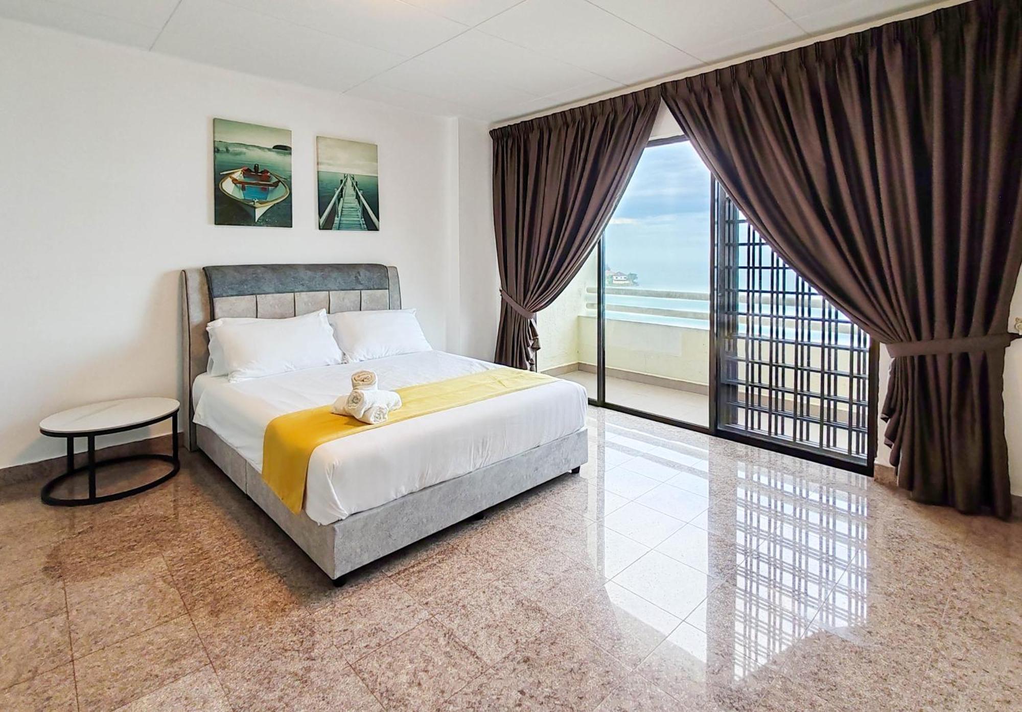 'Newly Refurbished' 'Sunny Seaview' At Regency With 2 Carpark By Shine Stay Порт-Діксон Екстер'єр фото